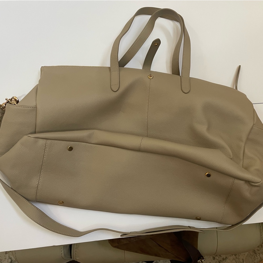 EUC - Extra-large taupe leather weekender or tote